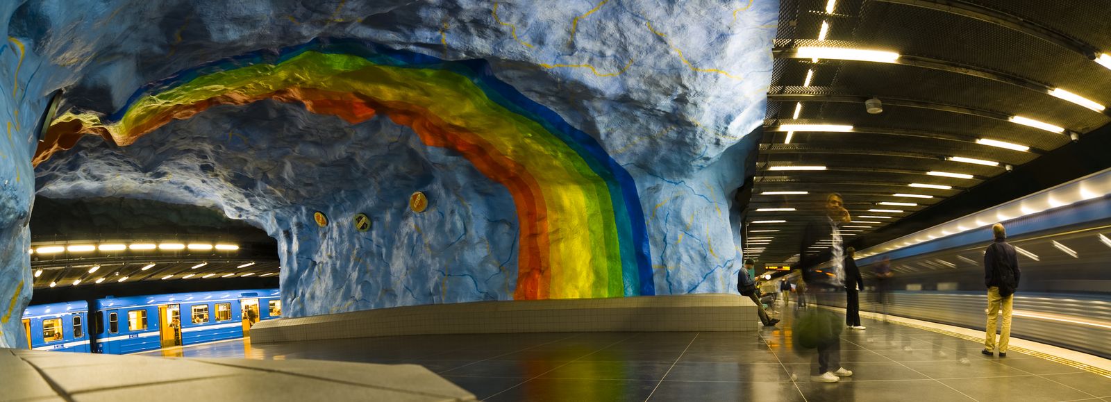 13692950012884974763 269a75331c o[1]