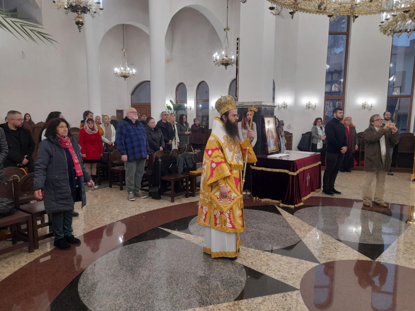 98646fdcaaa41bd08d713bbed2b6a0a7[1]