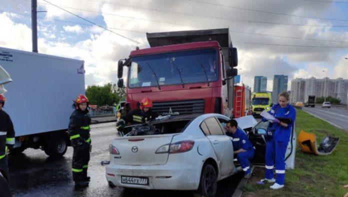 mazda se udrya v kamaz