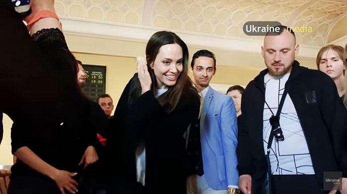 jolie ukraine media1