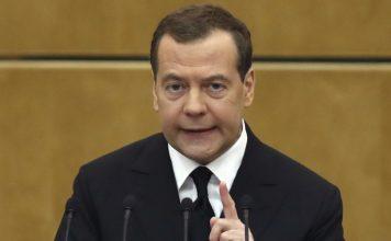 Медведев със заплаха към Европа след удара в Румъния: Спокойният ви сън свърши – това е само началото! 768x4321 1