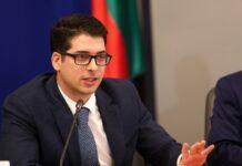 Пеканов упрекна туристическия сектор за цените : Не постъпиха правилно – ощетиха българите! 82d78160ab783e666ce67246fc65b9a01