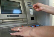 Готови за еврото : Банкомати, сметки, IBAN – отговори на най-важните въпроси! 640 420 arestuvaha bylgarin v sasht za izmami s bankomat1