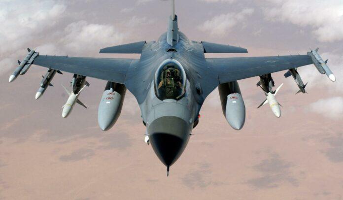 f 16 fighting falcon1