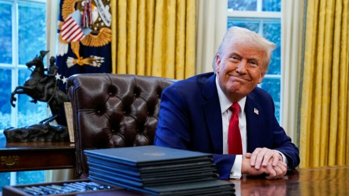 b1f272d103ea4380c9a4841c53e89eed 2025 02 03t182355z 2062506486 rc25ncalb4mu rtrmadp 3 usa trump[1]