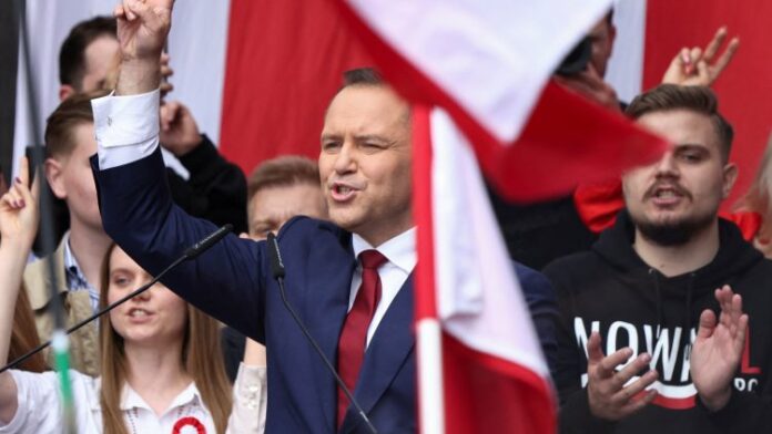 94a45f3a7a3dea30fa38b63f0fc2be4c 2025 05 25t130217z 1712177288 rc20pea4lbv9 rtrmadp 3 poland election march nawrocki[1]