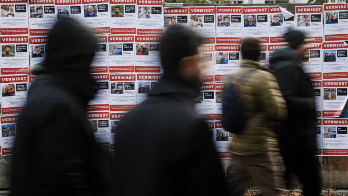 Missing persons reports of Israeli victims, in Berlin