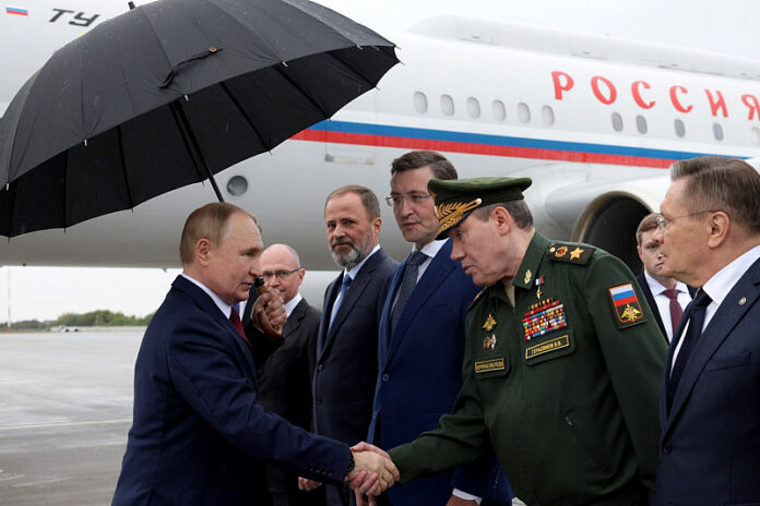 putin ucheni[1]