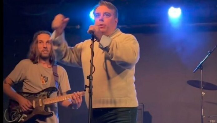 183206ab07e65a48a9f1e1a822e80e26[1]