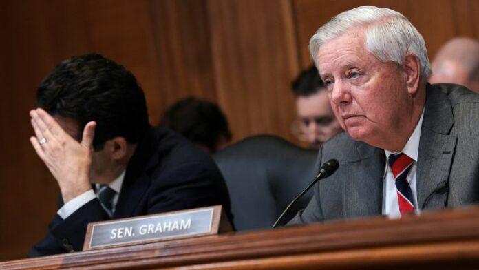 96c48f11f6a8c808bf863ff8ef69c5b0 2025 12 03t220247z 1423814550 rc279iaid9t5 rtrmadp 3 usa congress[1]