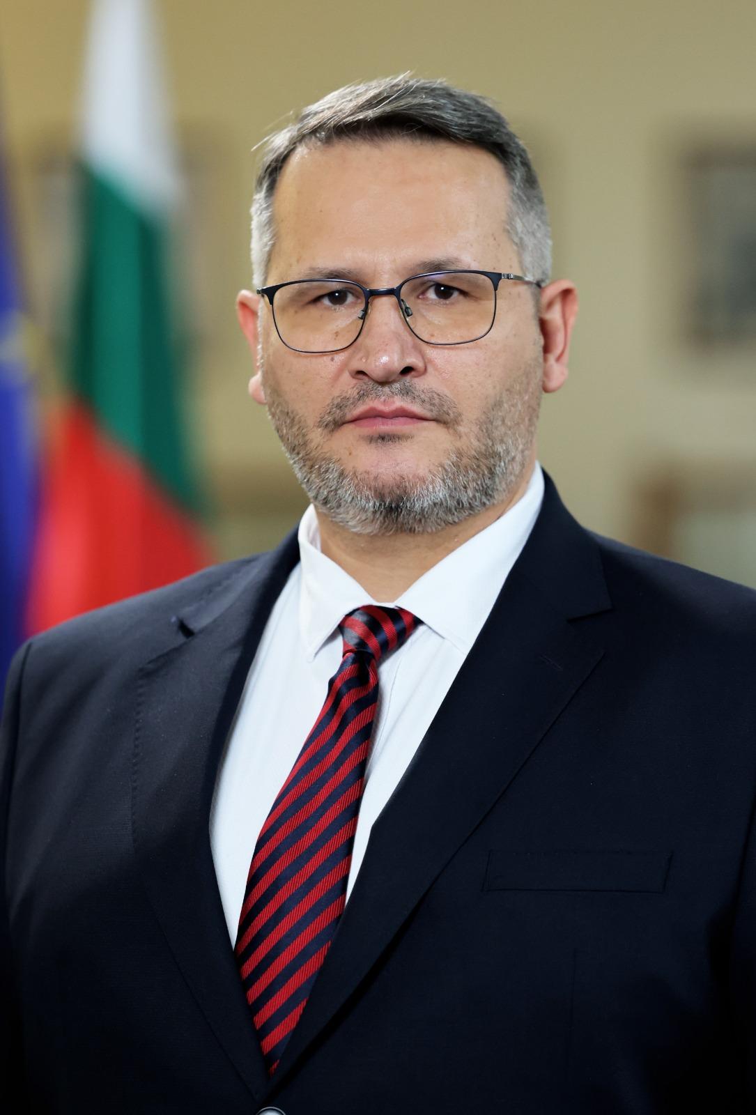 христанов HRISTANOV